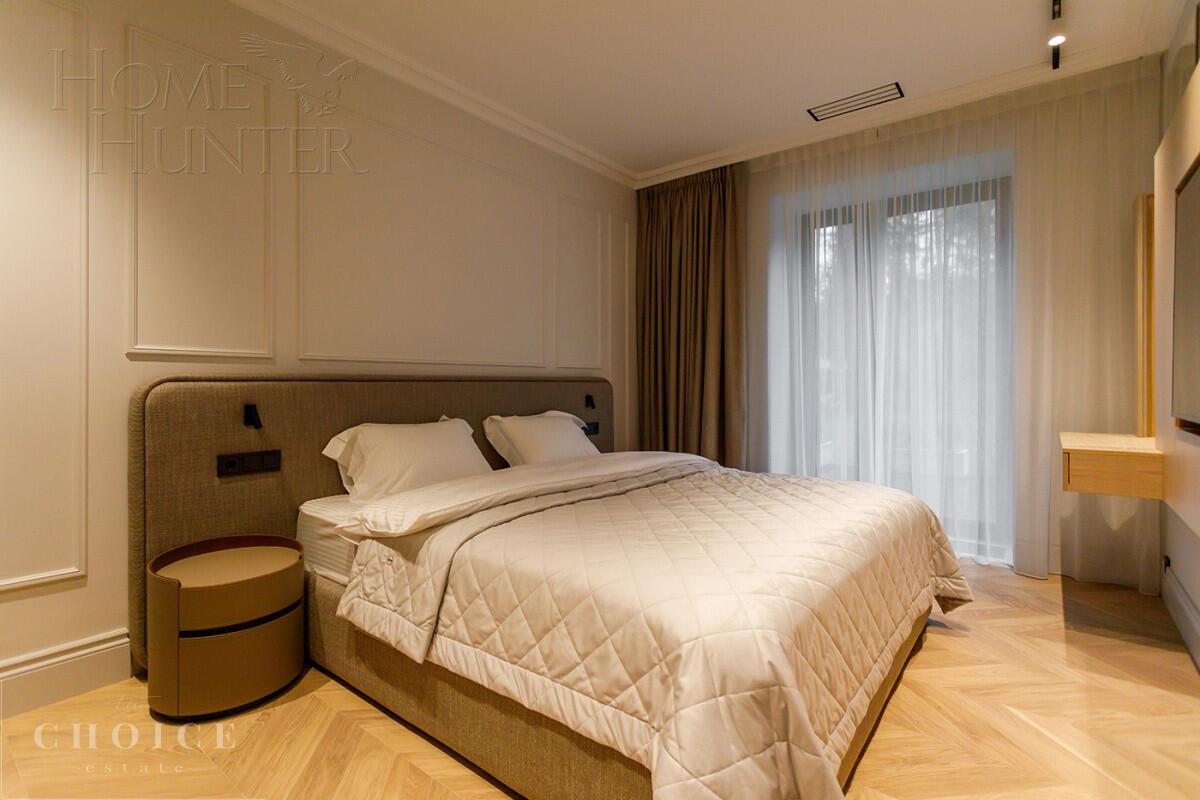 3-этажный коттедж 1 150 м² с отделкой