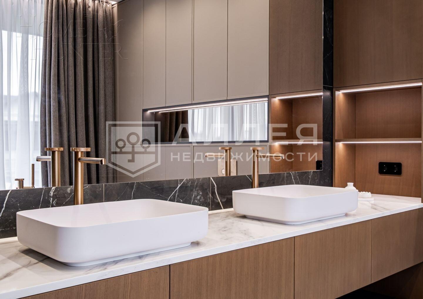 2-этажный коттедж 600 м² с отделкой