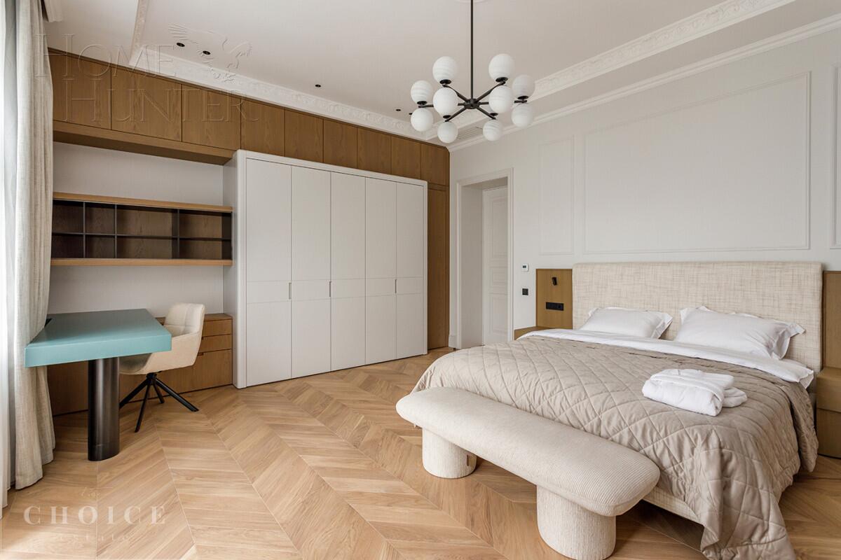 3-этажный коттедж 1 150 м² с отделкой