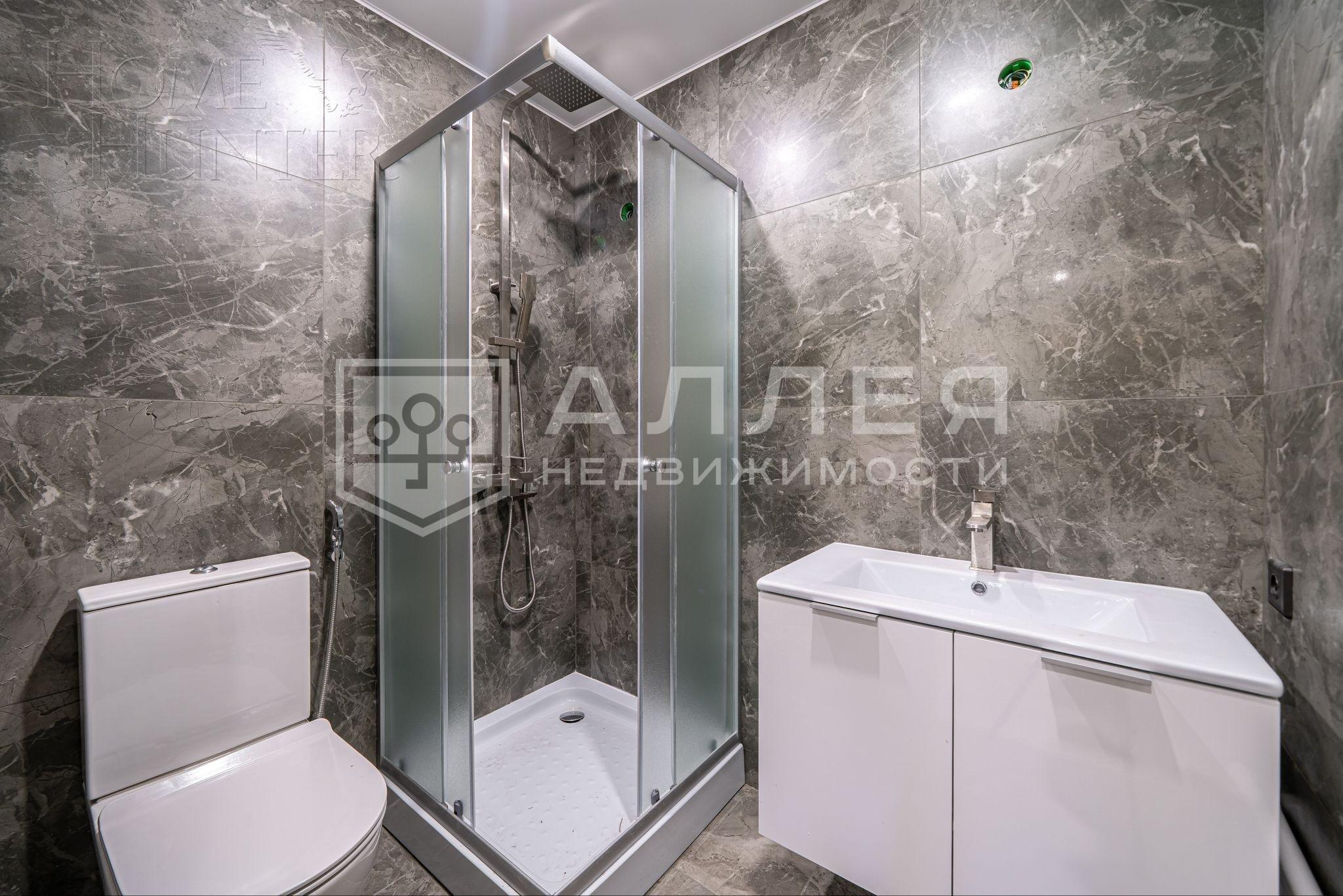 2-этажный коттедж 667 м² с отделкой