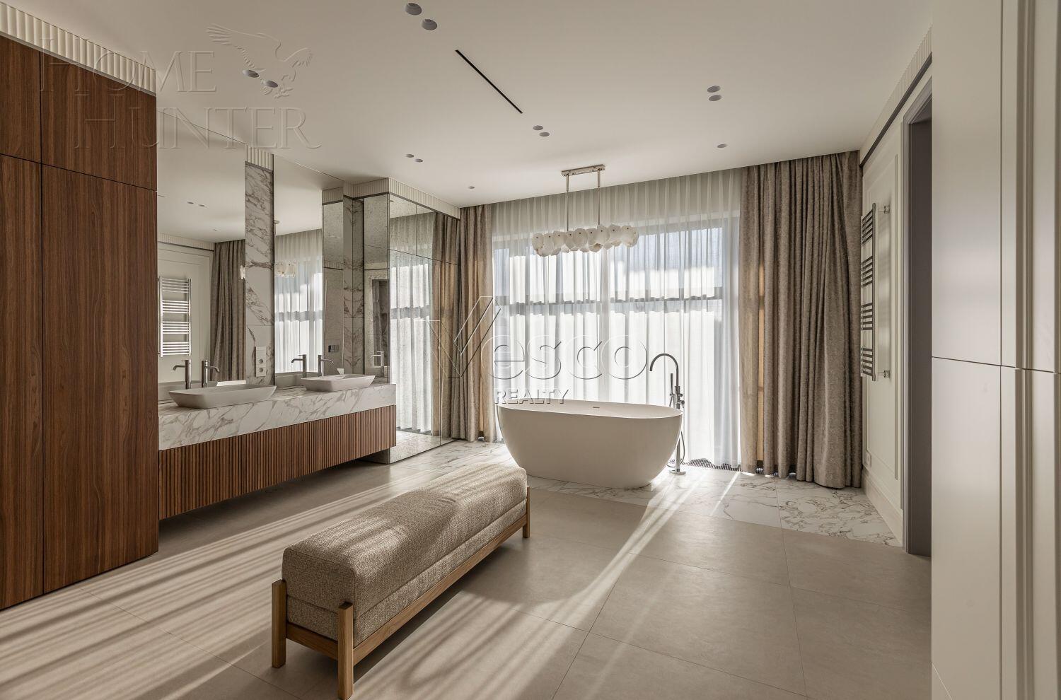 2-этажный коттедж 1 700 м² с отделкой