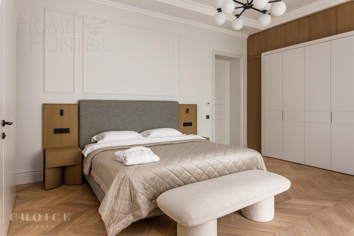 3-этажный коттедж 1 150 м² с отделкой