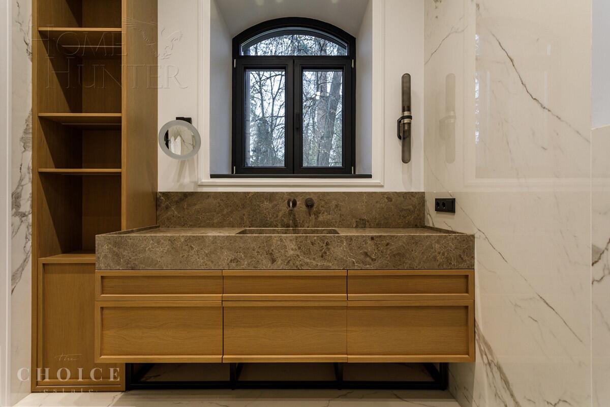 3-этажный коттедж 1 150 м² с отделкой