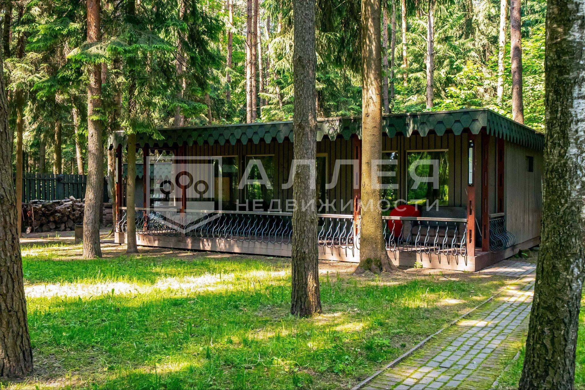 2-этажный коттедж 667 м² с отделкой