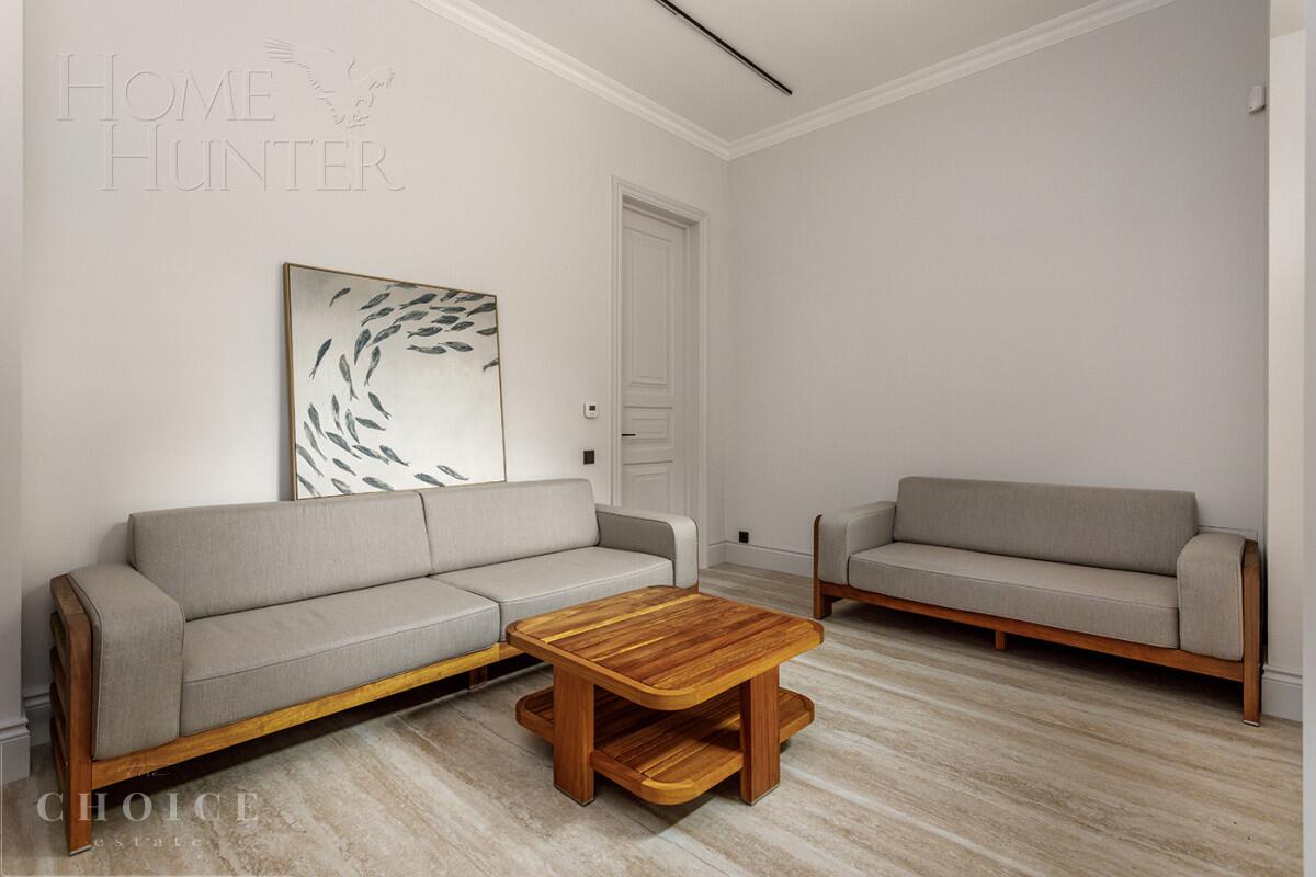 3-этажный коттедж 1 150 м² с отделкой