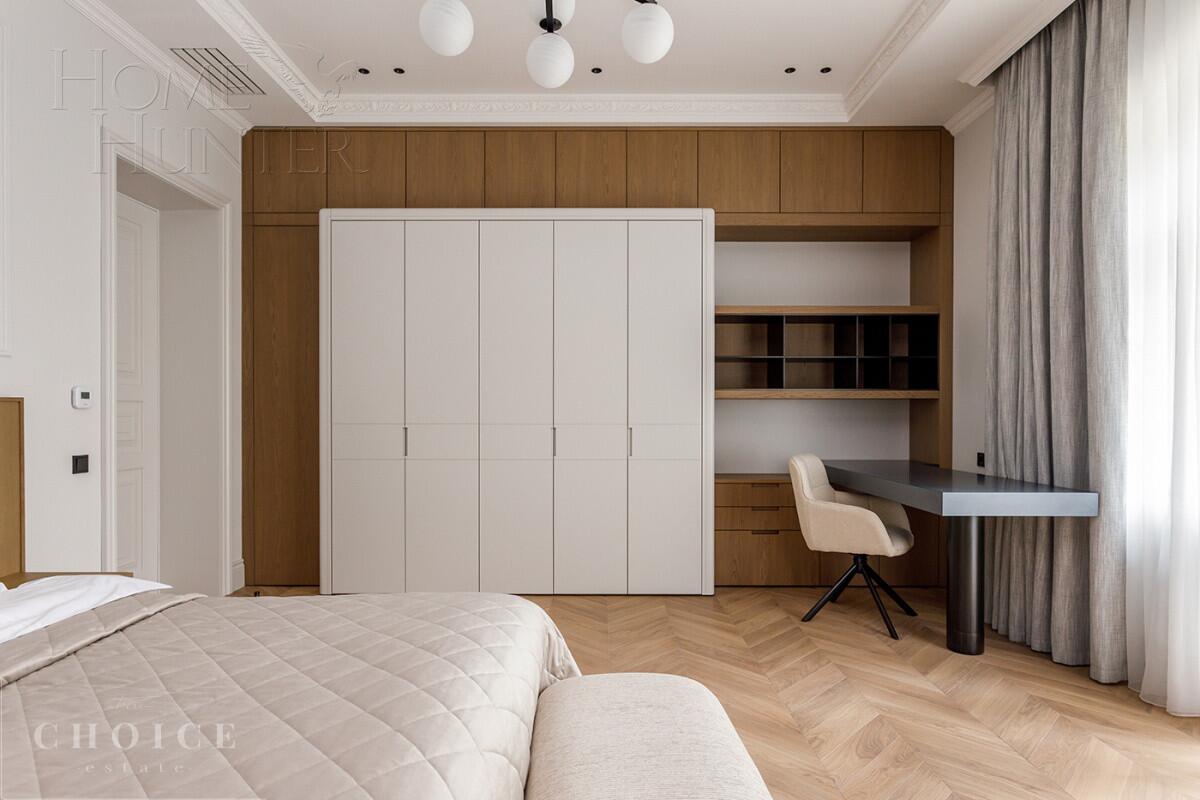 3-этажный коттедж 1 150 м² с отделкой