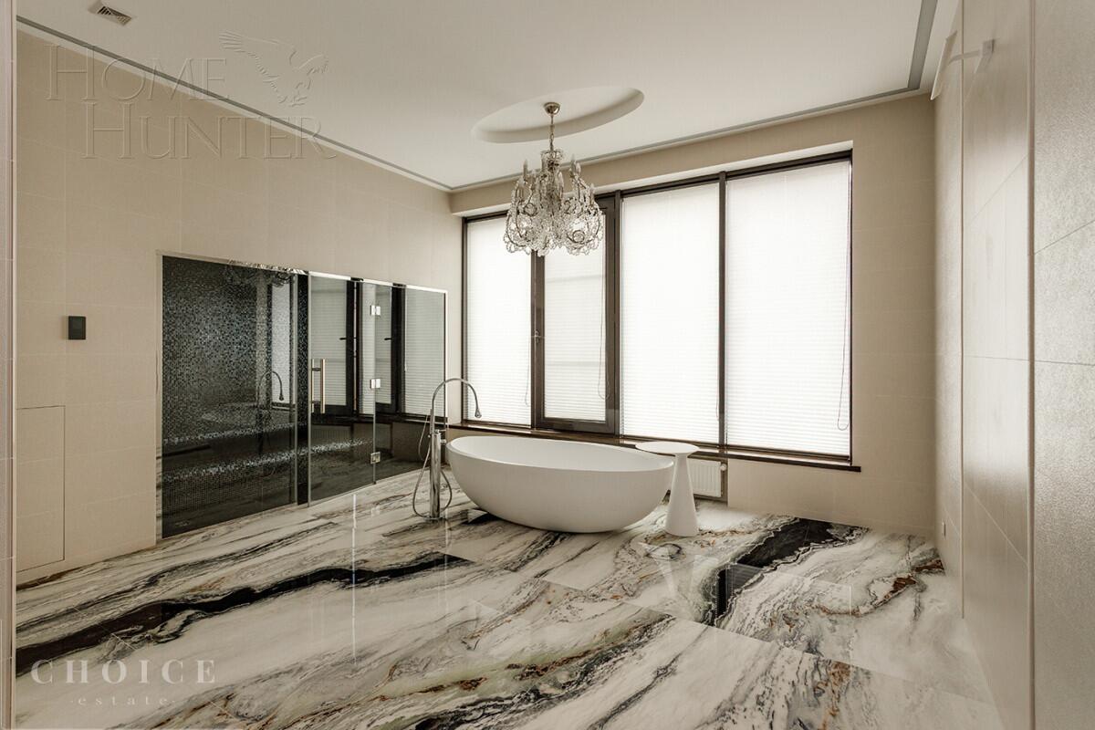 2-этажный таунхаус 450 м² с отделкой