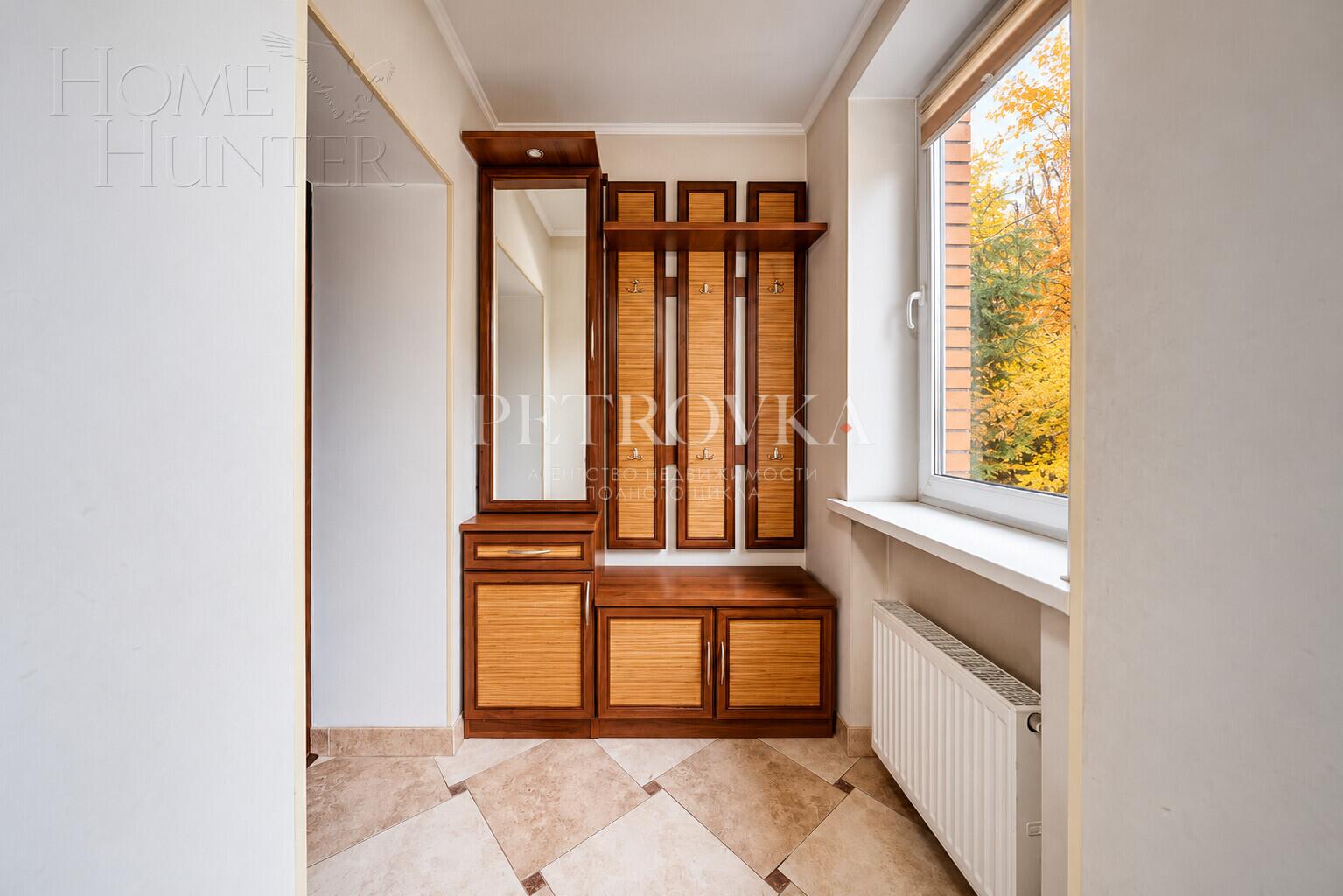 1-этажный коттедж 317 м² с отделкой