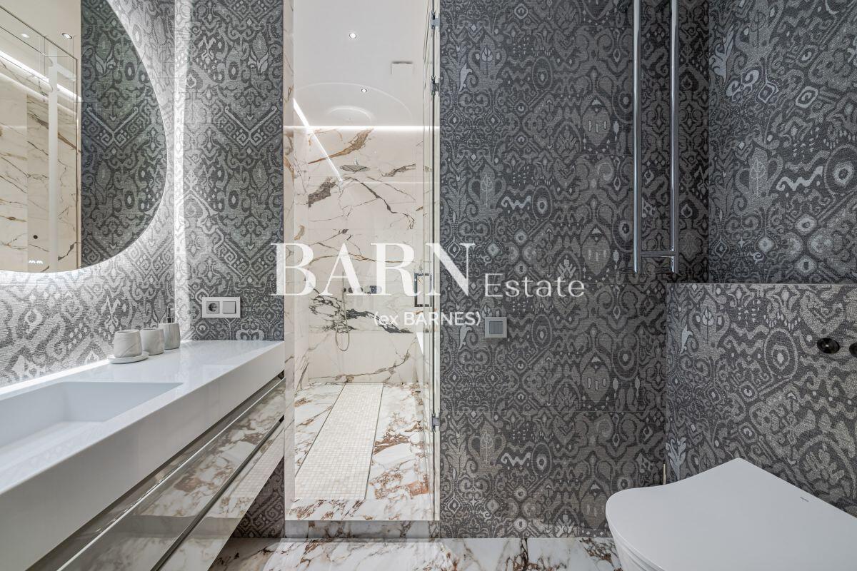 4-КОМН. АПАРТАМЕНТЫ С ОТДЕЛКОЙ 130 М² НА 3 ЭТАЖЕ