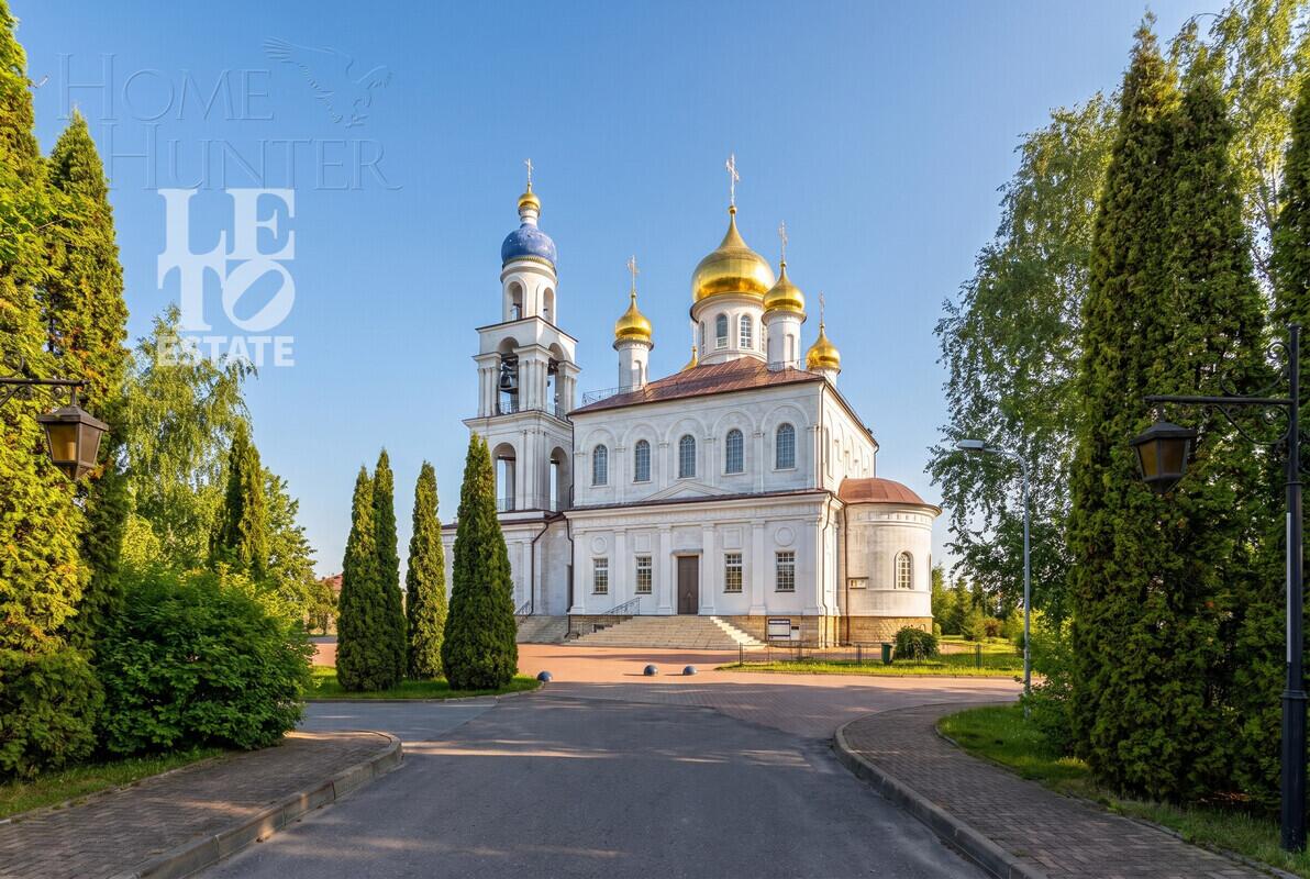 1-этажный коттедж 560 м² без отделки