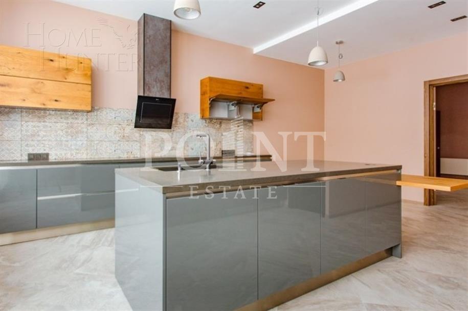 2-этажный коттедж 650 м² с отделкой