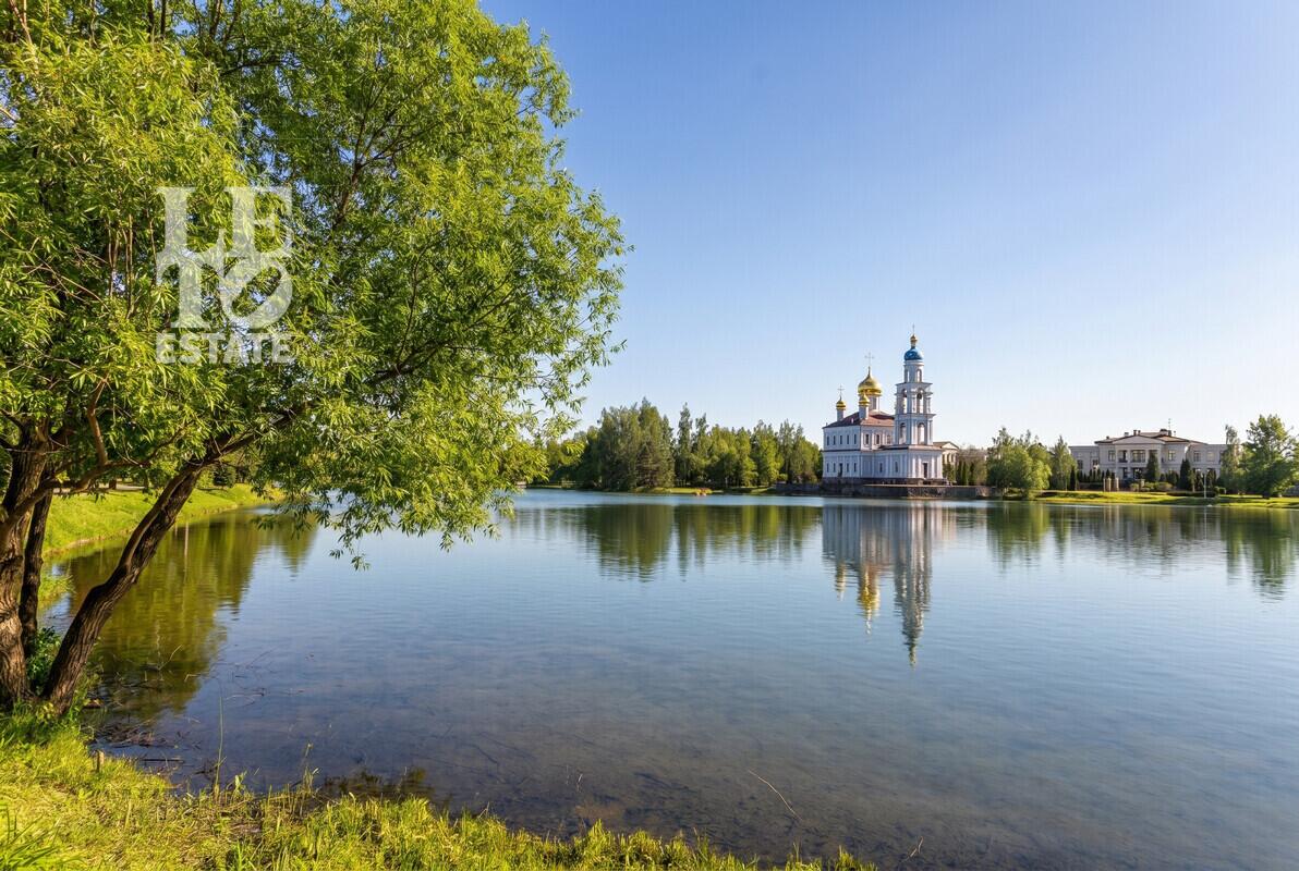 1-этажный коттедж 560 м² без отделки