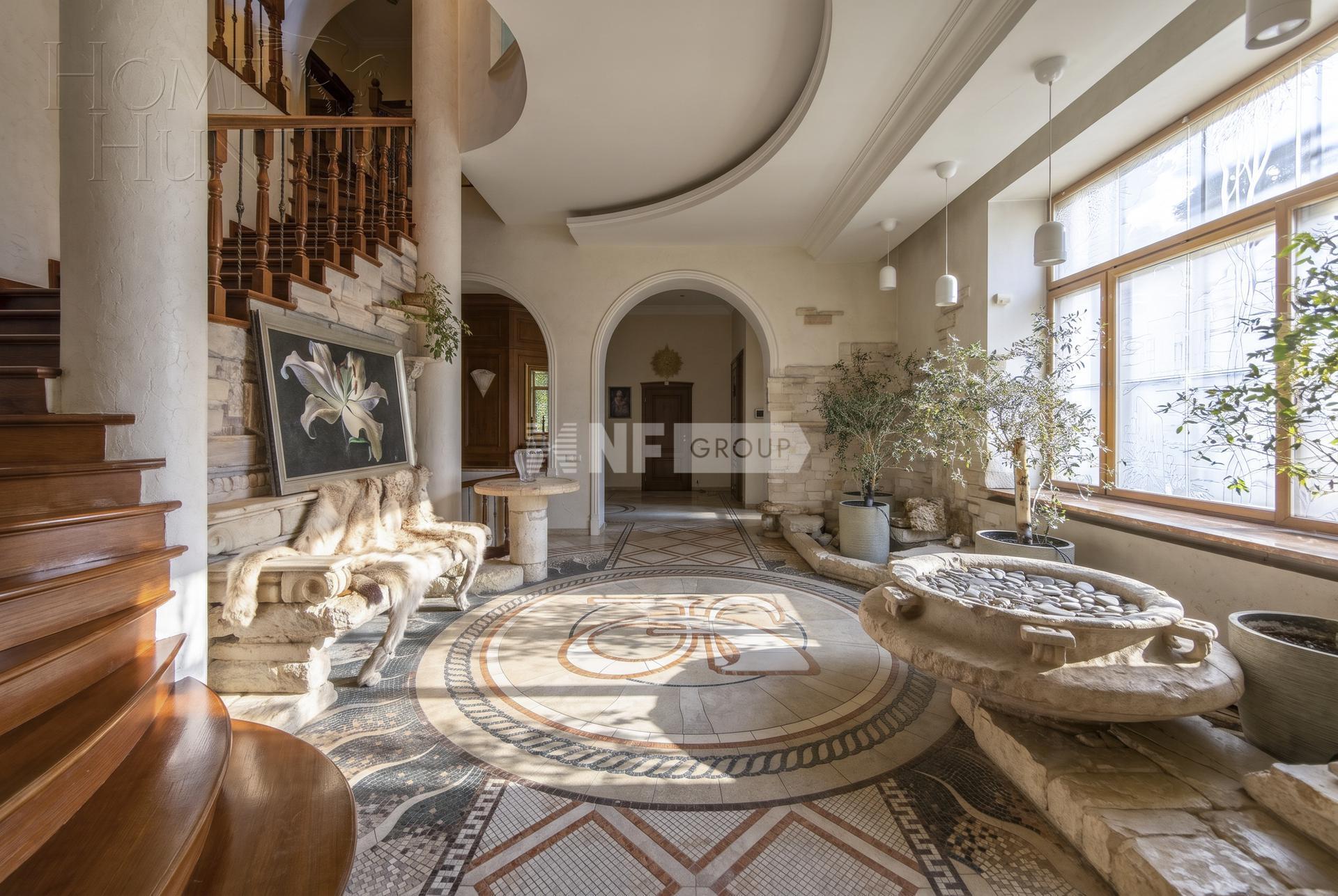2-этажный коттедж 797.3 м² с отделкой