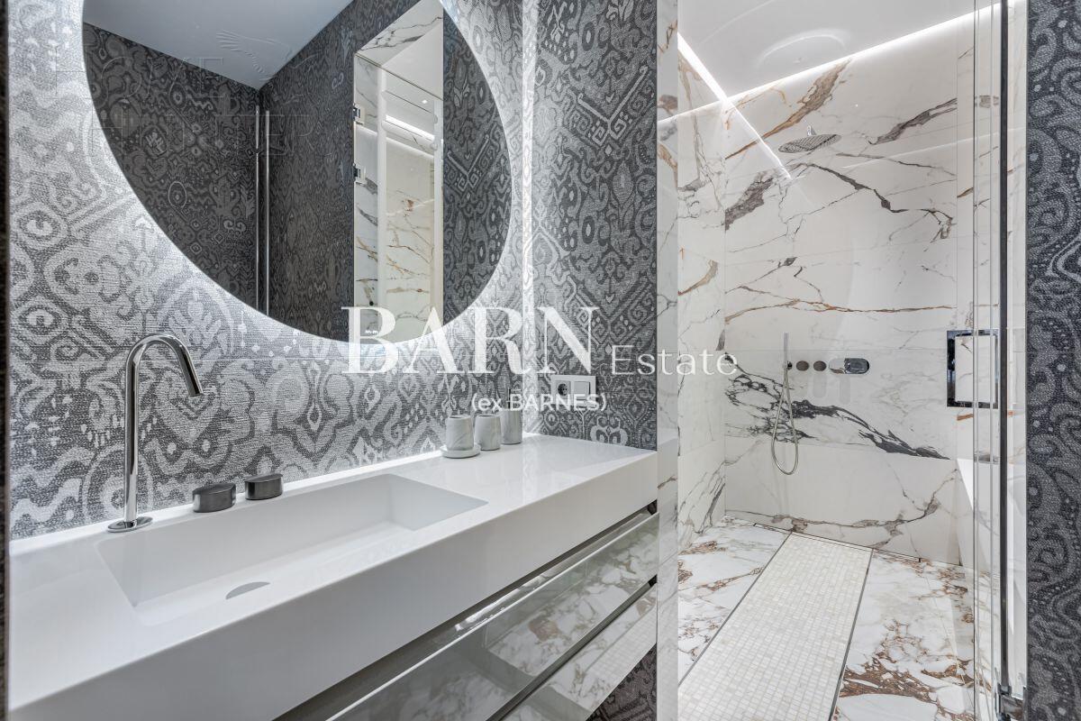 4-КОМН. АПАРТАМЕНТЫ С ОТДЕЛКОЙ 130 М² НА 3 ЭТАЖЕ