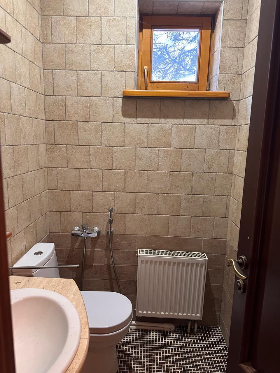 3-этажный коттедж 573 м² с отделкой
