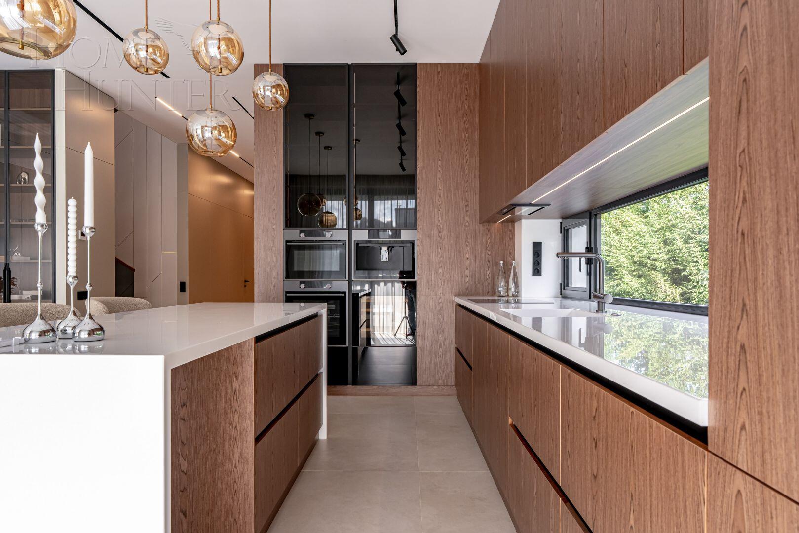 2-этажный коттедж 345 м² с отделкой