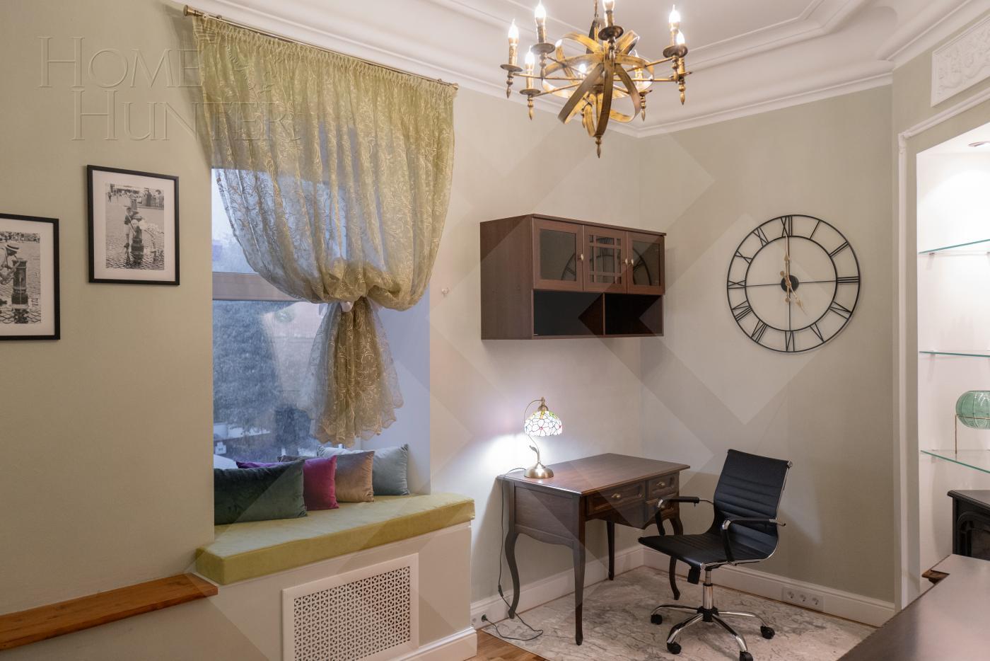 6-КОМН. КВАРТИРА С ОТДЕЛКОЙ 180 М² НА 3 ЭТАЖЕ