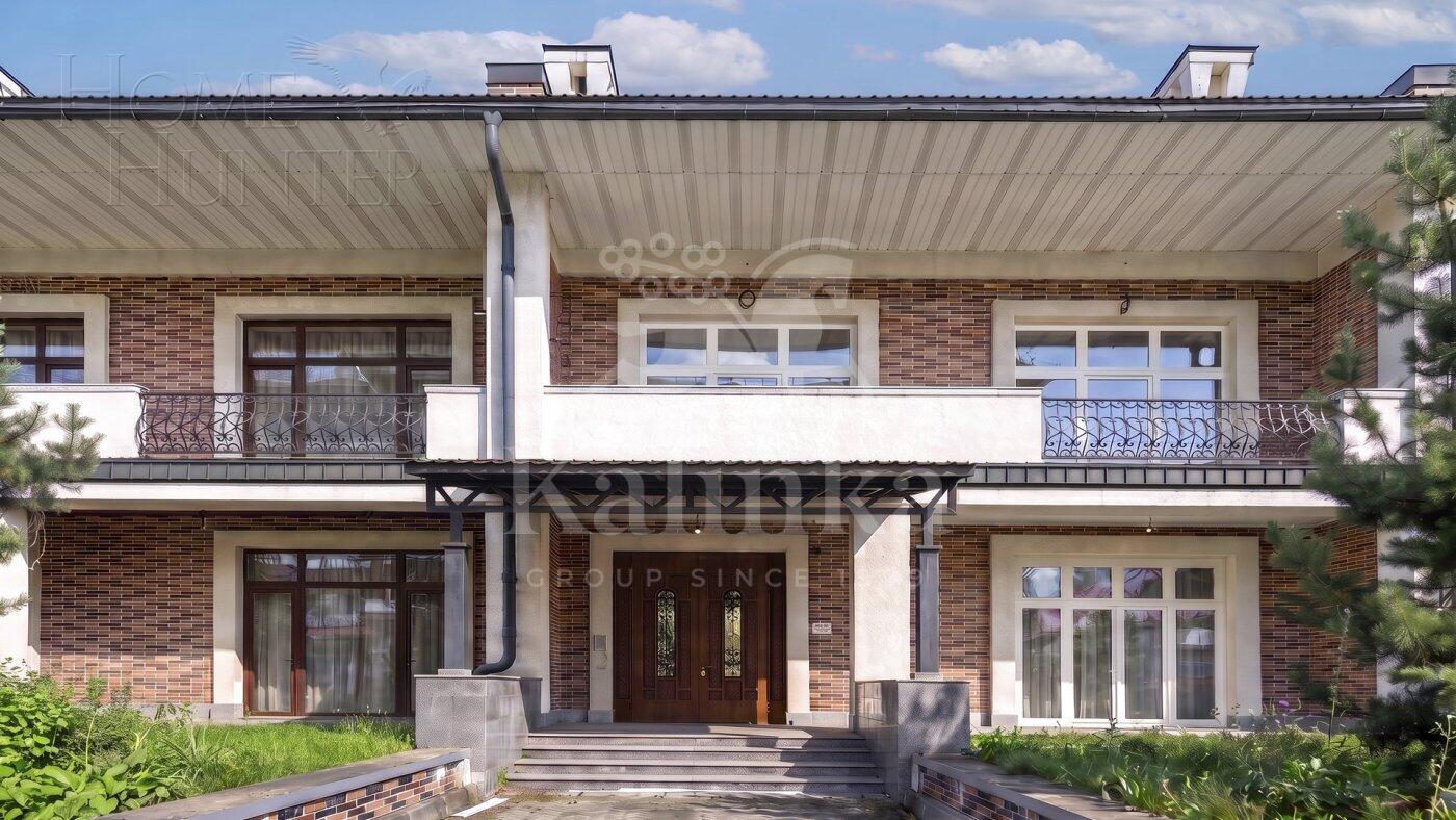 ТАУНХАУС 354 м² с отделкой