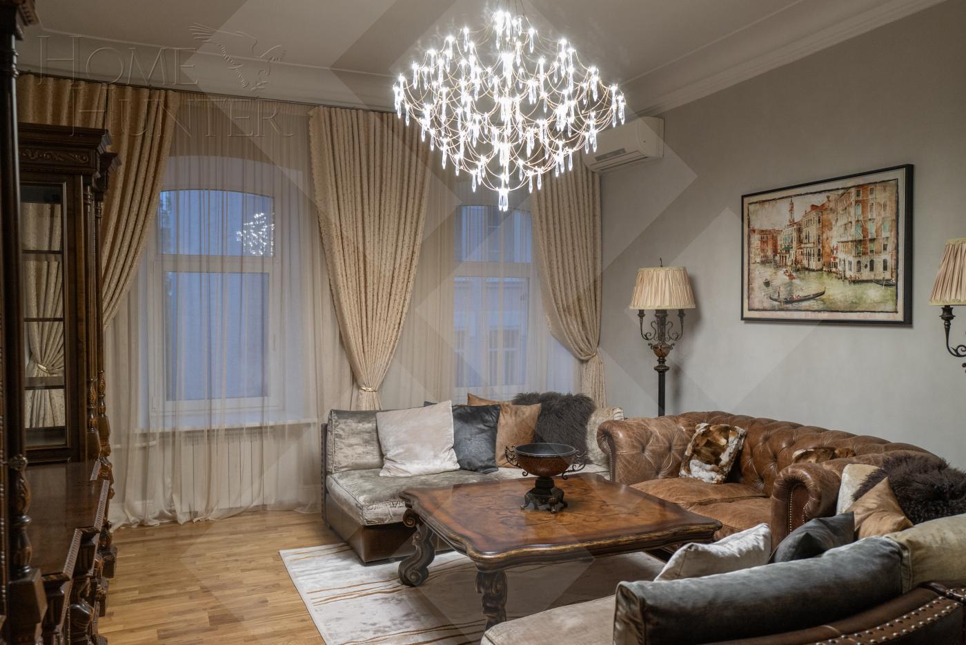 6-КОМН. КВАРТИРА С ОТДЕЛКОЙ 180 М² НА 3 ЭТАЖЕ