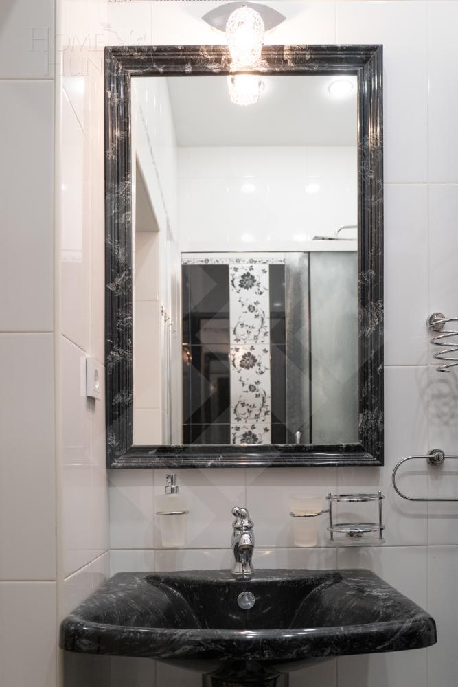 6-КОМН. КВАРТИРА С ОТДЕЛКОЙ 180 М² НА 3 ЭТАЖЕ
