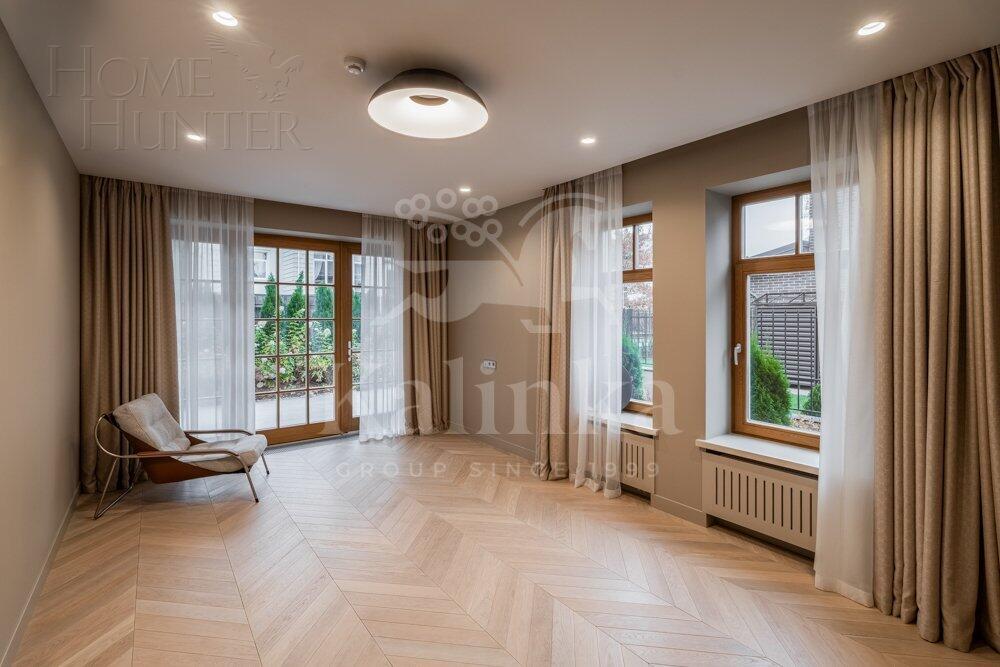 3-этажный коттедж 472 м² с отделкой
