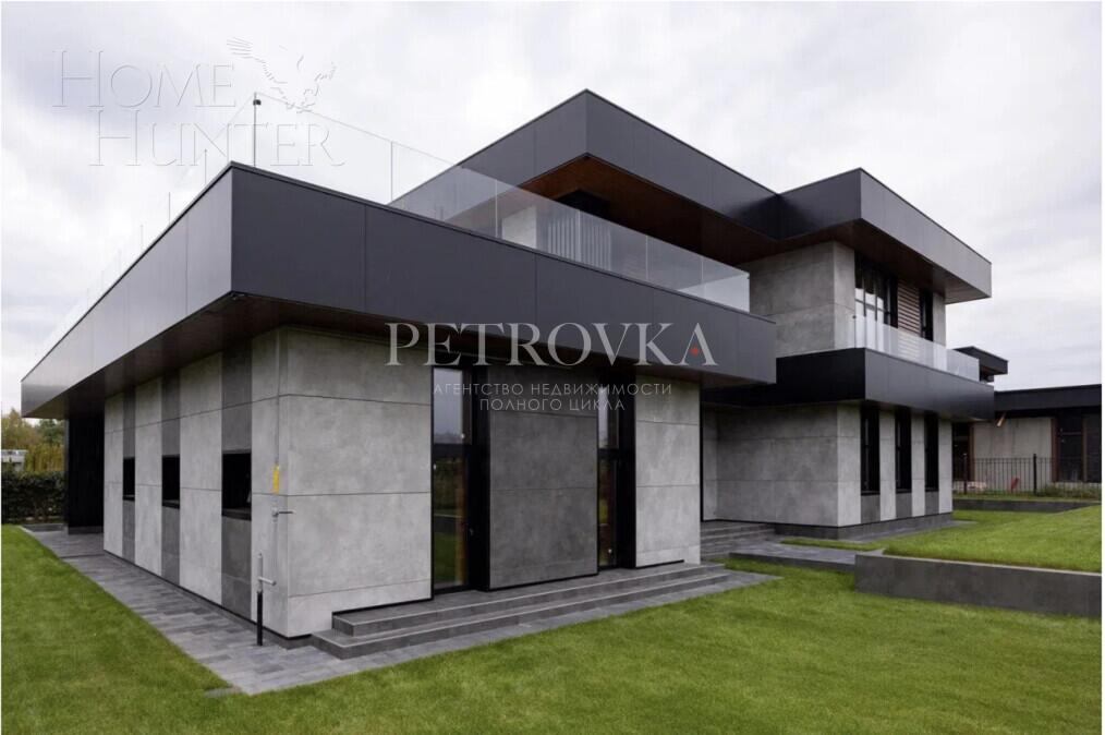 1-этажный коттедж 800 м² без отделки