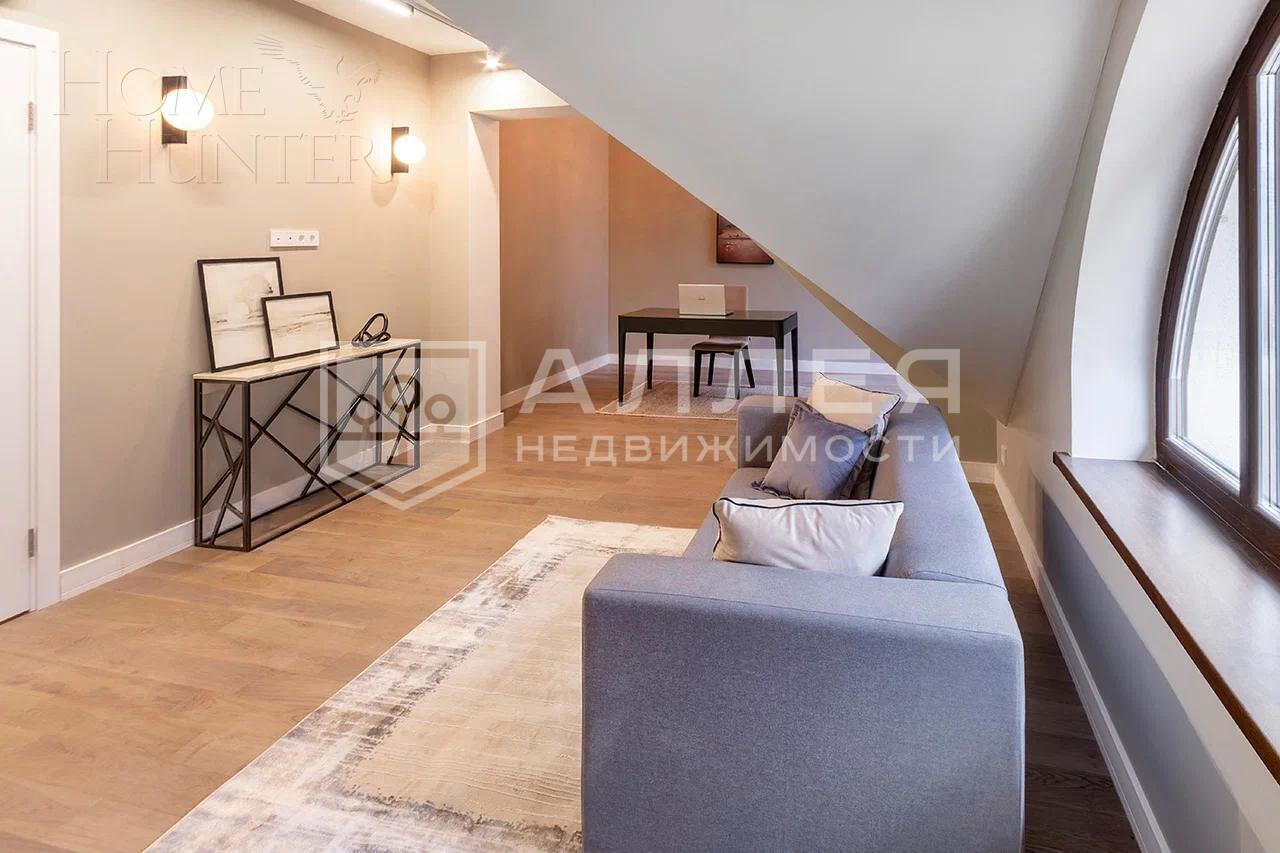 2-этажный коттедж 405 м² с отделкой