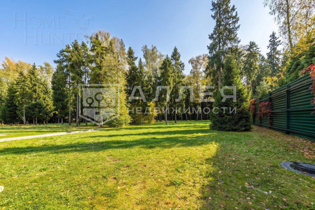 3-этажный коттедж 5 000 м² с отделкой