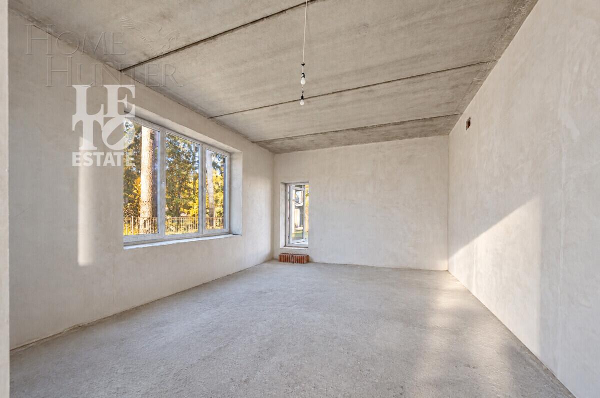 1-этажный коттедж 290 м² без отделки