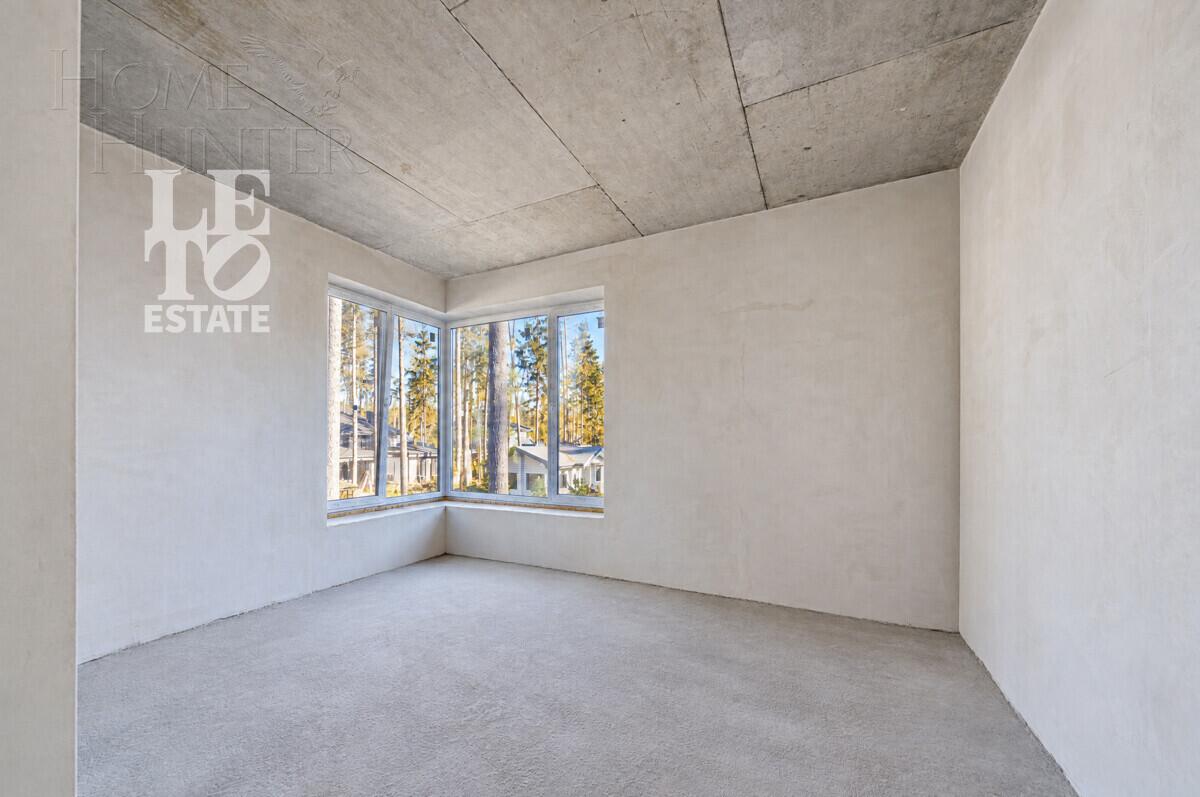 1-этажный коттедж 290 м² без отделки