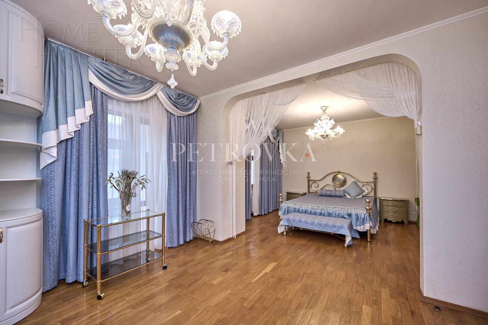 1-этажный таунхаус 330 м² с отделкой