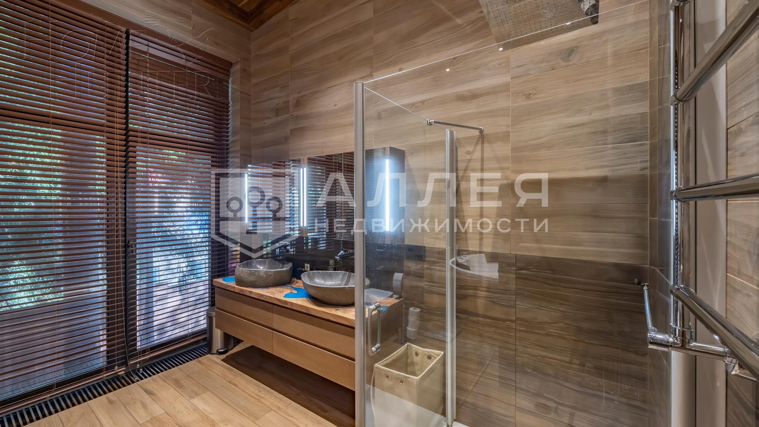 2-этажный коттедж 1 260 м² с отделкой