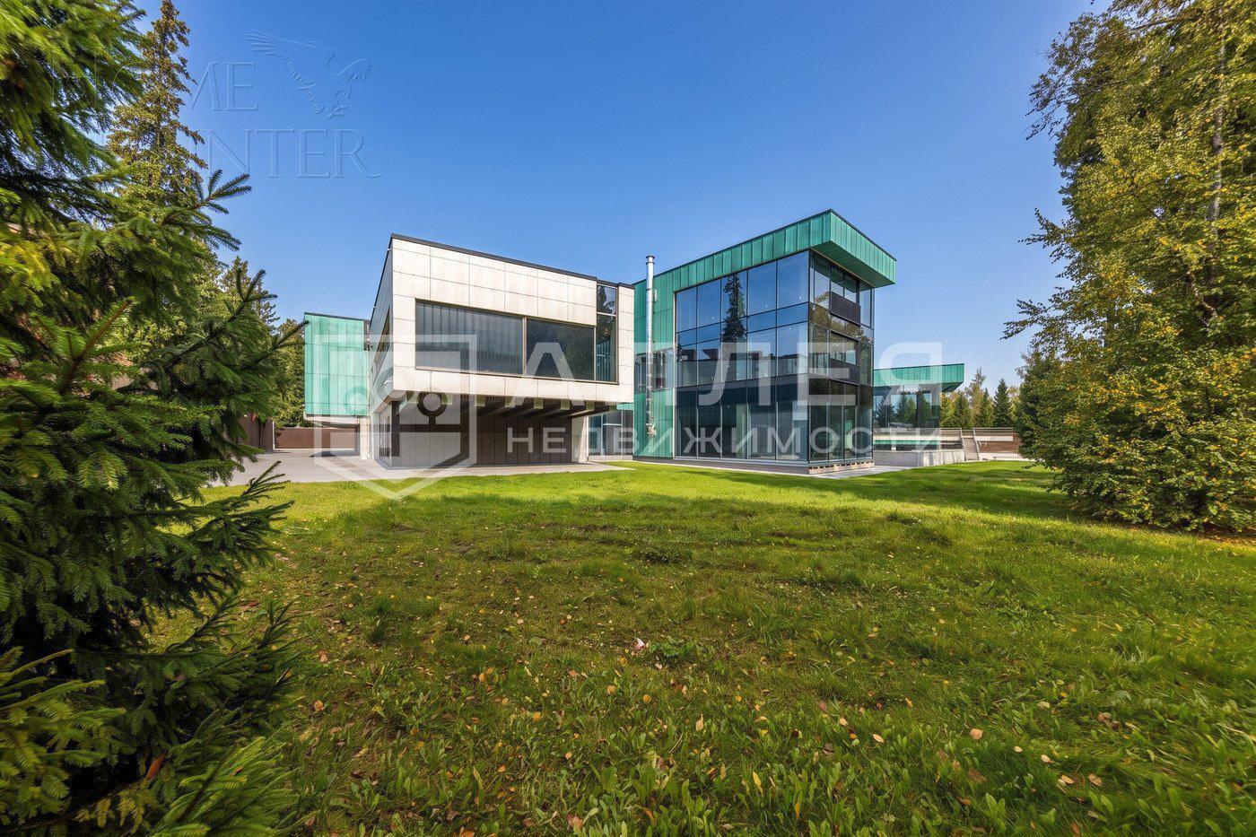 3-этажный коттедж 5 000 м² с отделкой