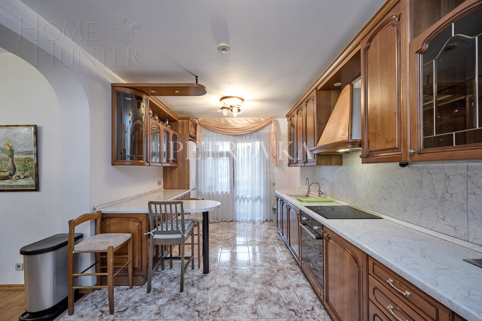1-этажный таунхаус 330 м² с отделкой