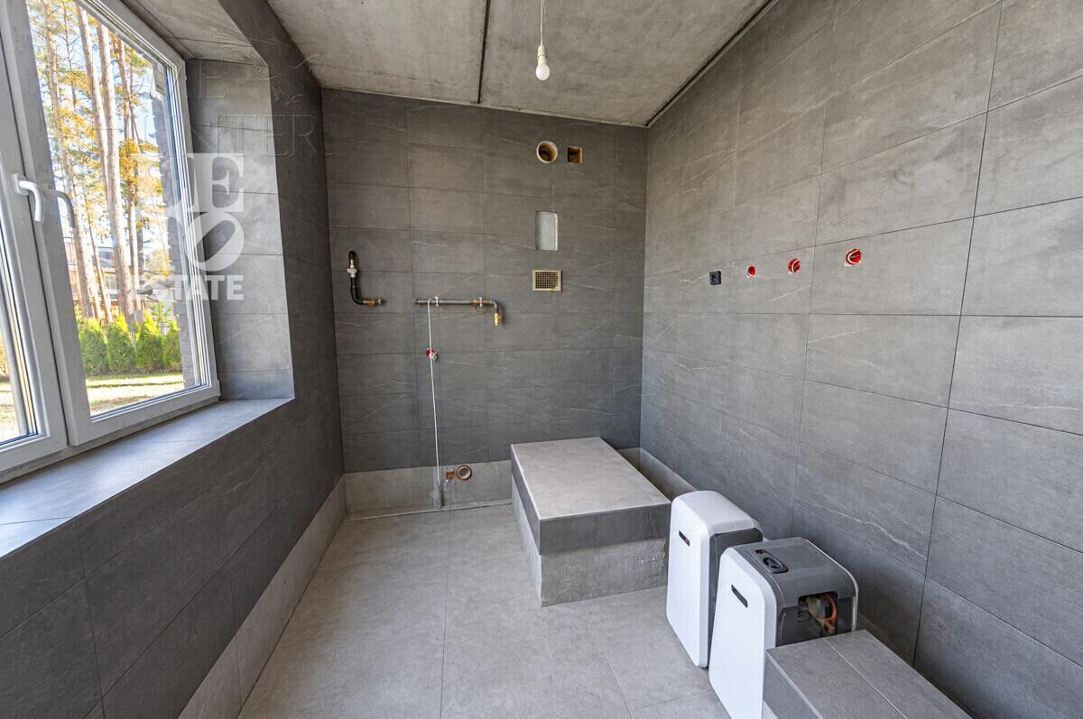 1-этажный коттедж 290 м² без отделки