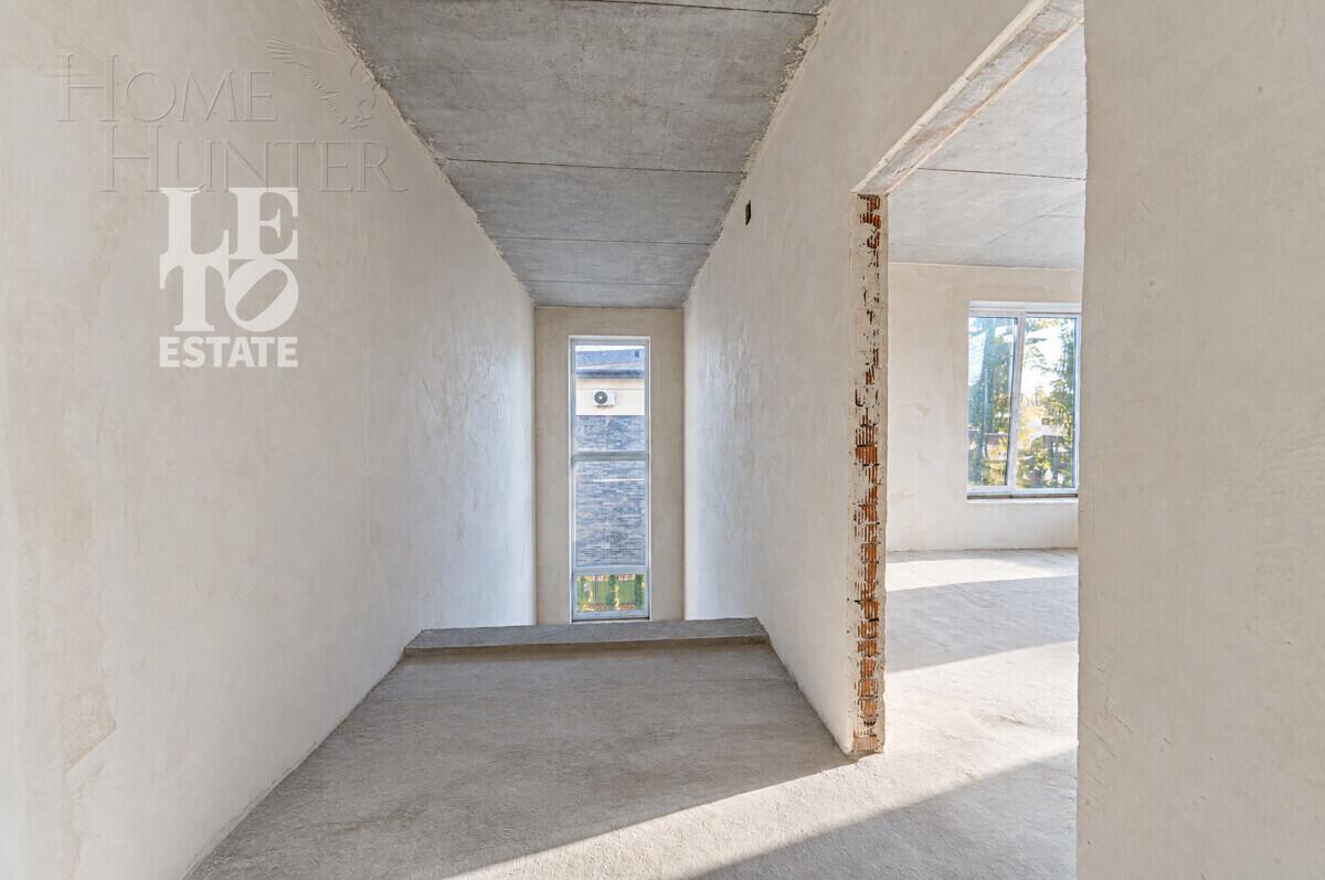 1-этажный коттедж 290 м² без отделки