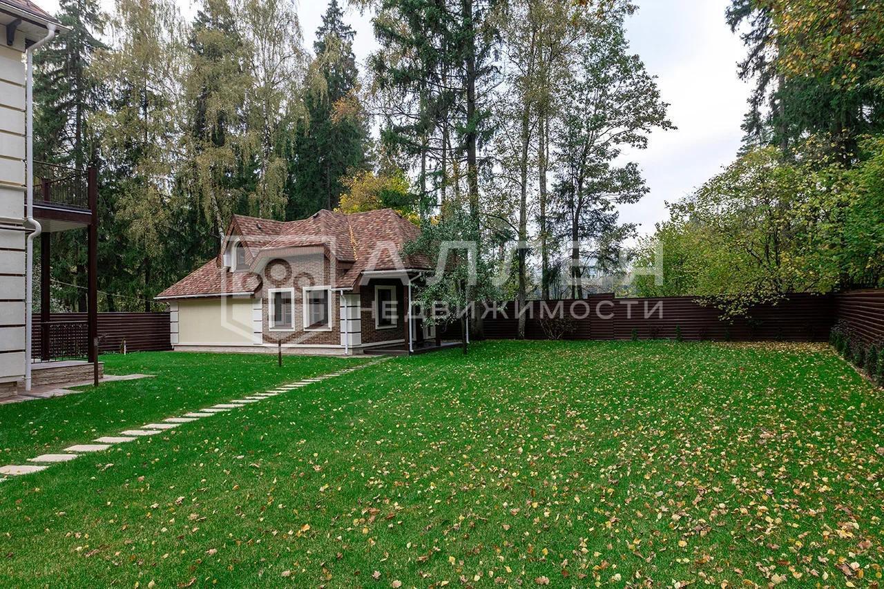 2-этажный коттедж 405 м² с отделкой