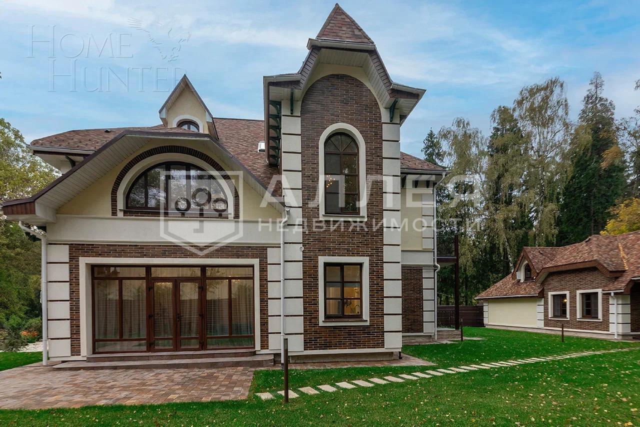 2-этажный коттедж 405 м² с отделкой