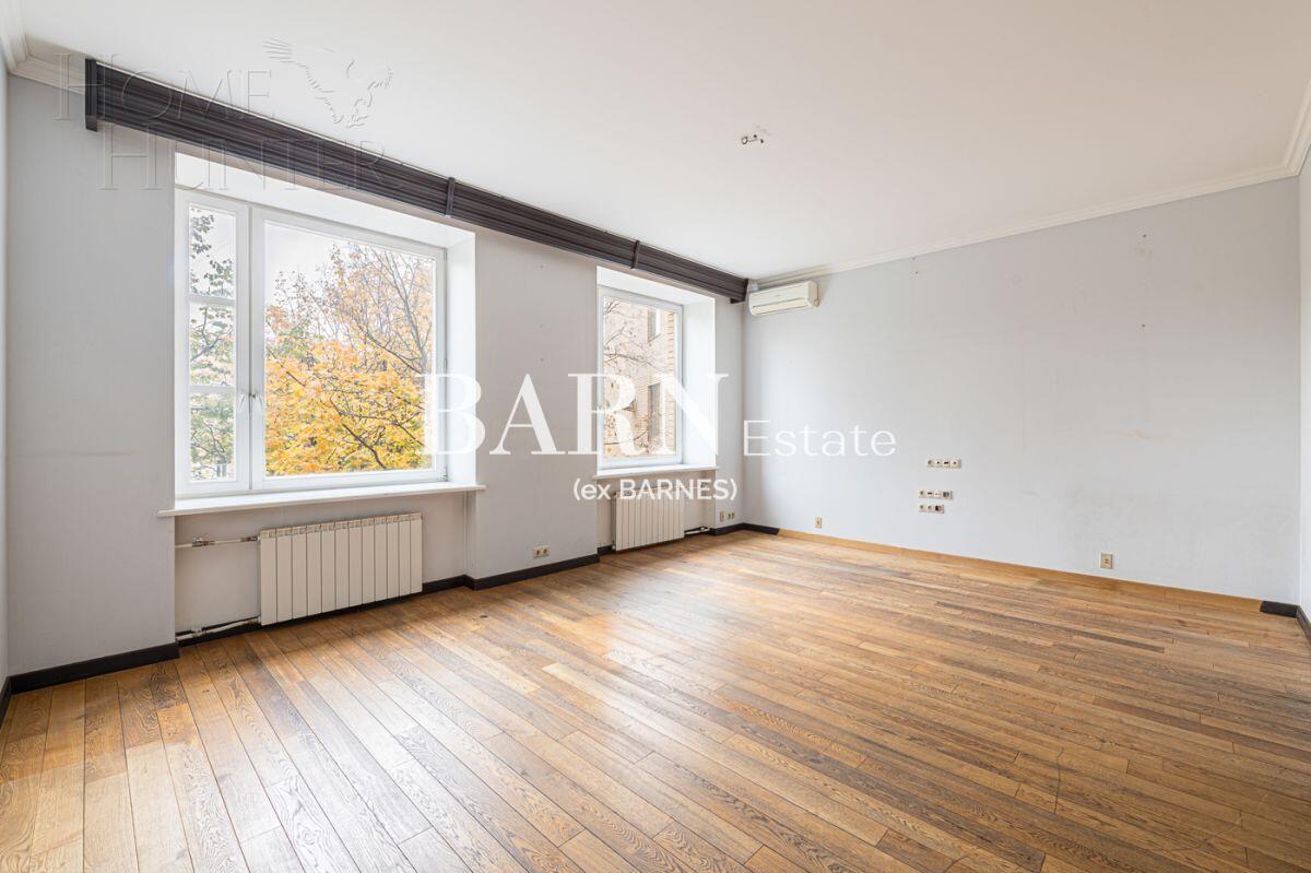 3-КОМН. КВАРТИРА С ОТДЕЛКОЙ 140 М² НА 3 ЭТАЖЕ
