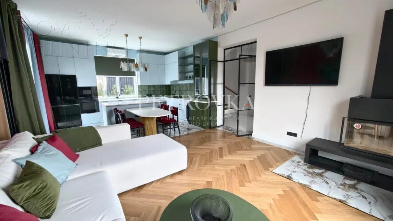 1-этажный коттедж 240 м² с отделкой