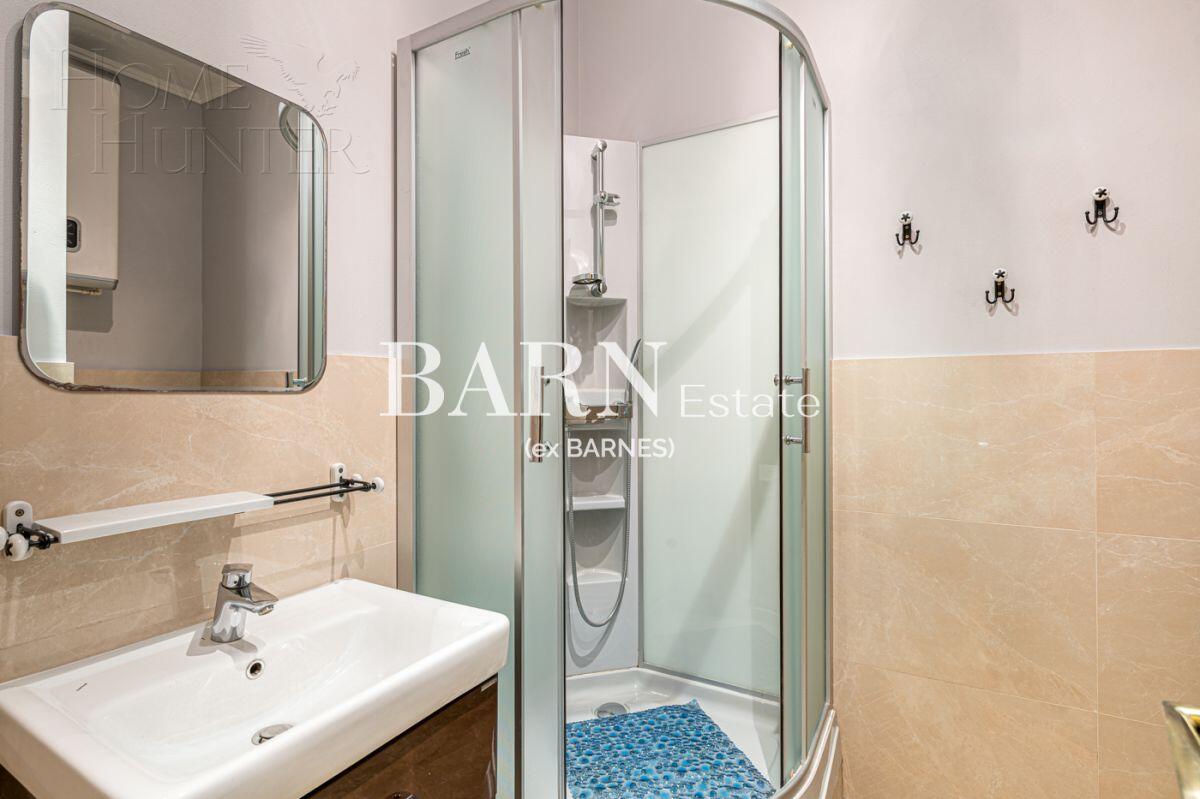 3-КОМН. КВАРТИРА С ОТДЕЛКОЙ 140 М² НА 3 ЭТАЖЕ