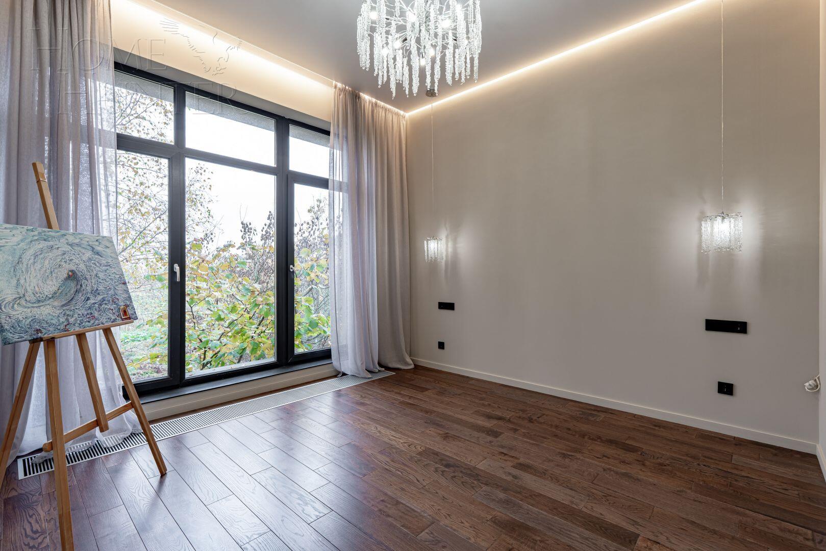 2-этажный коттедж 250 м² с отделкой
