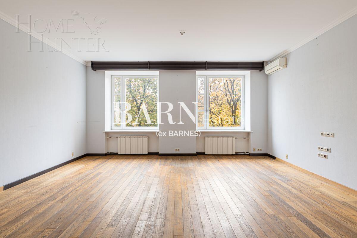 3-КОМН. КВАРТИРА С ОТДЕЛКОЙ 140 М² НА 3 ЭТАЖЕ