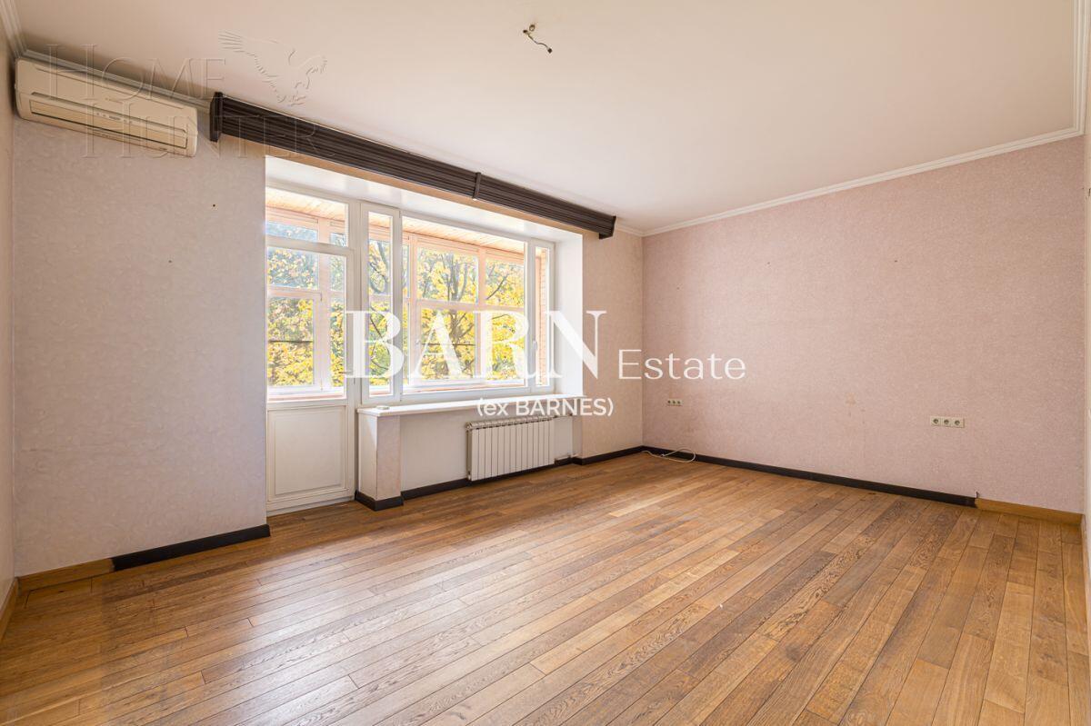 3-КОМН. КВАРТИРА С ОТДЕЛКОЙ 140 М² НА 3 ЭТАЖЕ