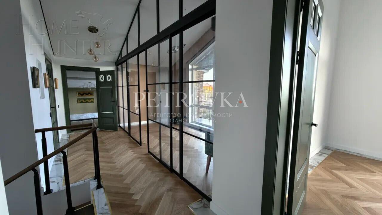 1-этажный коттедж 240 м² с отделкой