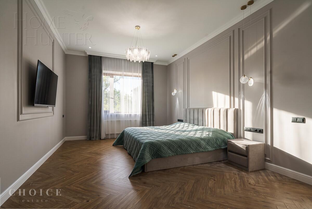 2-этажный коттедж 300 м² с отделкой
