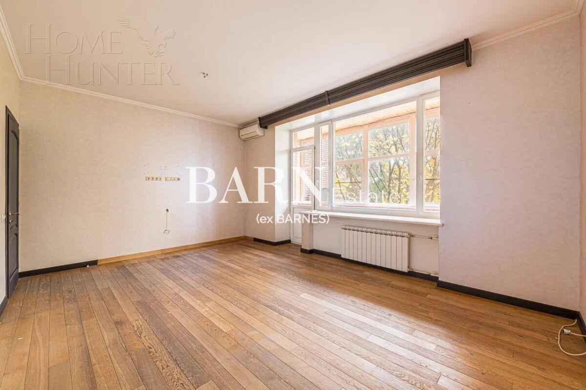 3-КОМН. КВАРТИРА С ОТДЕЛКОЙ 140 М² НА 3 ЭТАЖЕ