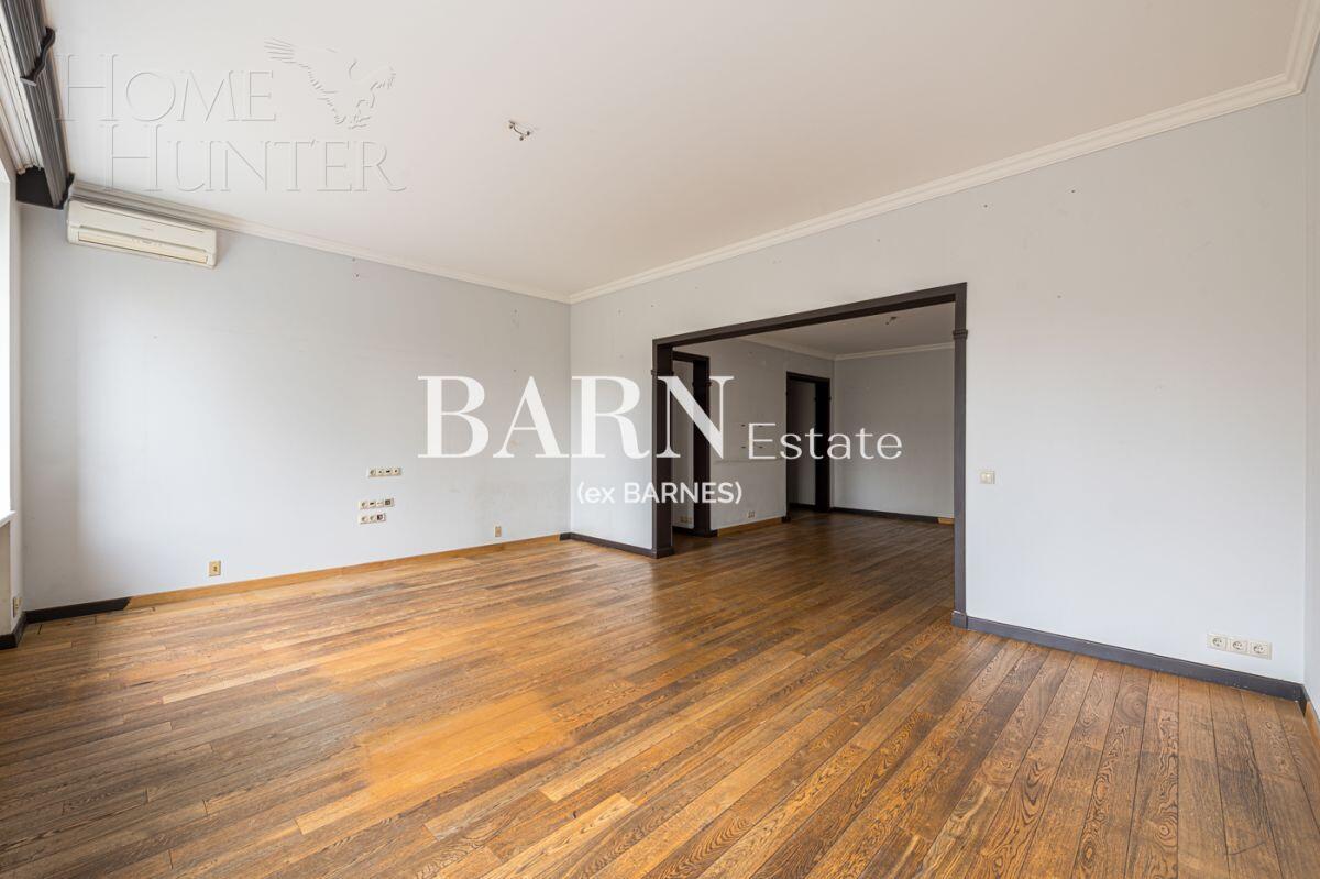 3-КОМН. КВАРТИРА С ОТДЕЛКОЙ 140 М² НА 3 ЭТАЖЕ