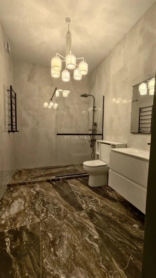 1-этажный коттедж 240 м² с отделкой