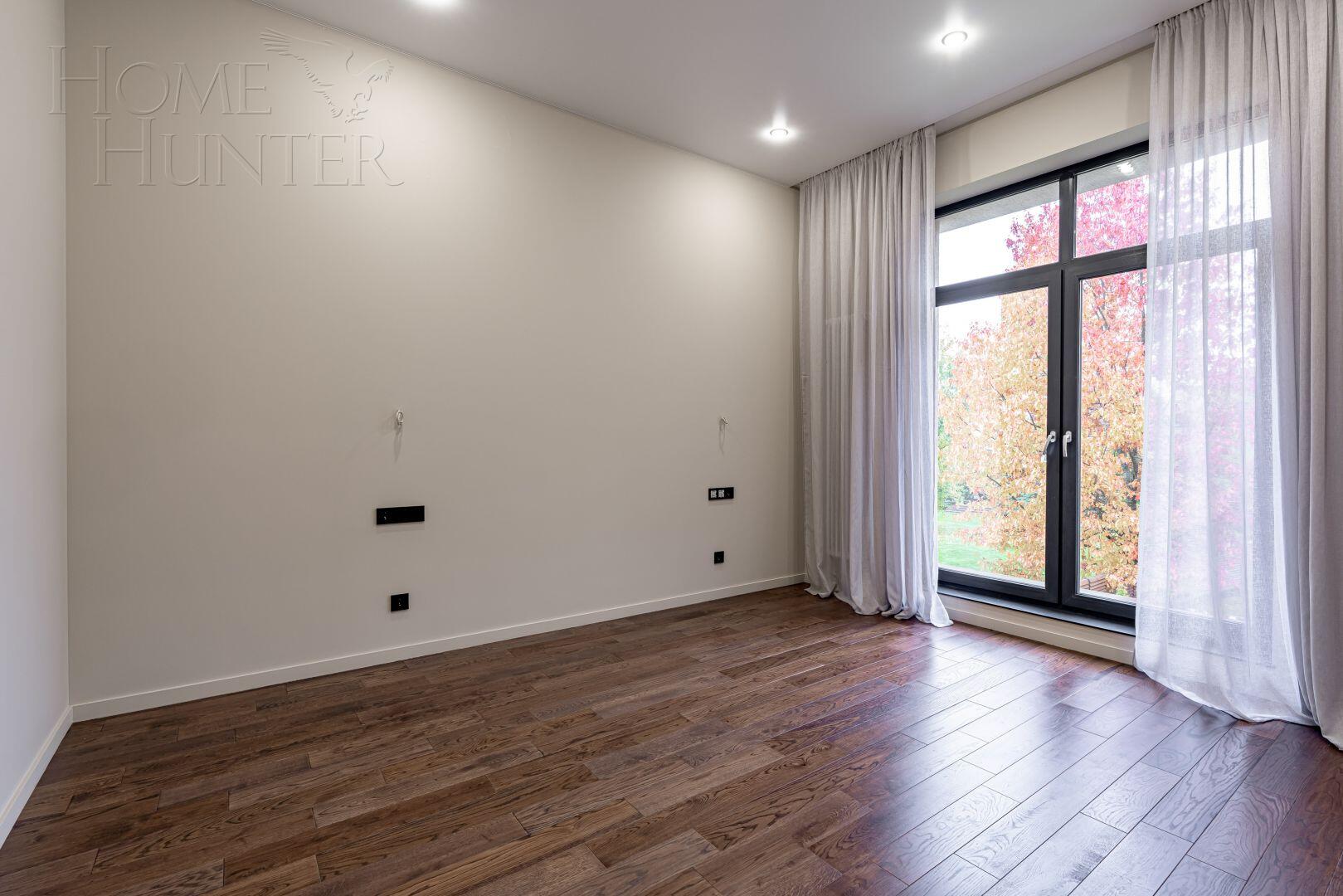 2-этажный коттедж 250 м² с отделкой
